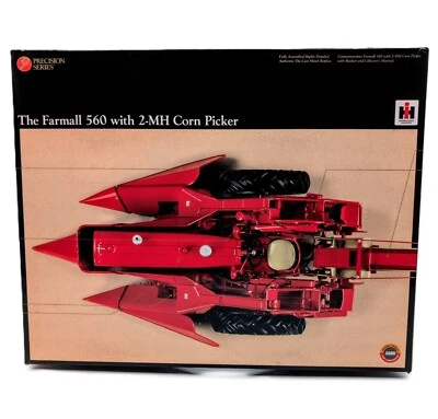 1/16 International Harvester Farmall 560 Tractor With 2-MH Corn Picker - Image 1 of 4