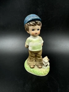 Lego Porcelana Niño Con Perro Figura Pintada a Mano 4 1/2" Alto Taiwán - Imagen 1 de 8