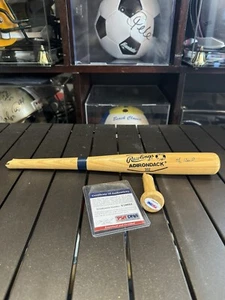 Yogi Berra Signed Mini Baseball Bat *Broken* - Picture 1 of 5