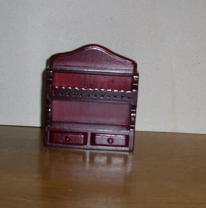 schönes Hängeregal in Mahagoni mit Schubladen - Miniatur 1:12 Puppenhaus - Picture 1 of 3