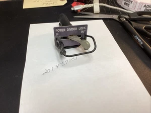 1/4“  Air Power Divider Valve -2014371C1 International - Bild 1 von 5