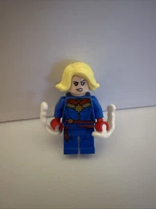 Captain Marvel LEGO Super Heroes Avengers MiniFigure 76196 Advent Calendar 2021 - Picture 1 of 2