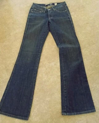 Jeans Sergio Valente para mujer 28 Bootcut algodón lavado oscuro mezclilla tiro medio/bajo Foto 1 de 4