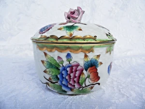 HEREND QUEEN VICTORIA PATRÓN AZUCARERO CON TAPA 1946 - Imagen 1 de 8