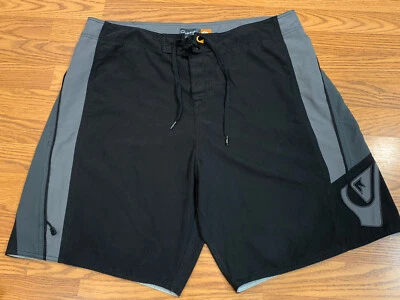 Boardshorts Quiksilver negro/gris 38 Foto 1 de 4