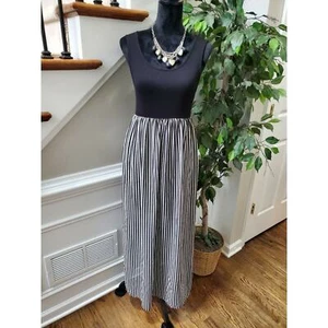 Forever21 Women's Black & White Viscose Sleeveless Round Neck Long Maxi Dress M - Picture 1 of 11