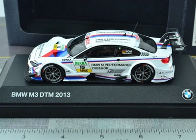 Coche de carreras Minichamps 80422351055 BMW M3 DTM 2013 #15 blanco escala 1/43 Foto 1 de 4