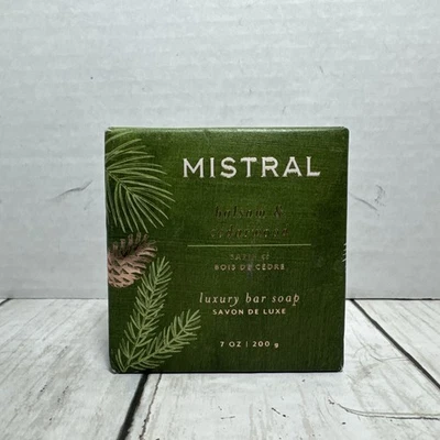 Jabón de barra de lujo Mistral bálsamo y madera de cedro 7 OZ  Foto 1 de 4