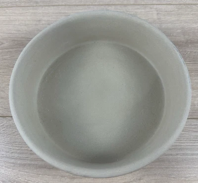 The Pampered Chef Stoneware Family Heritage Collection 8” Deep Dish Round - Image 1 of 4