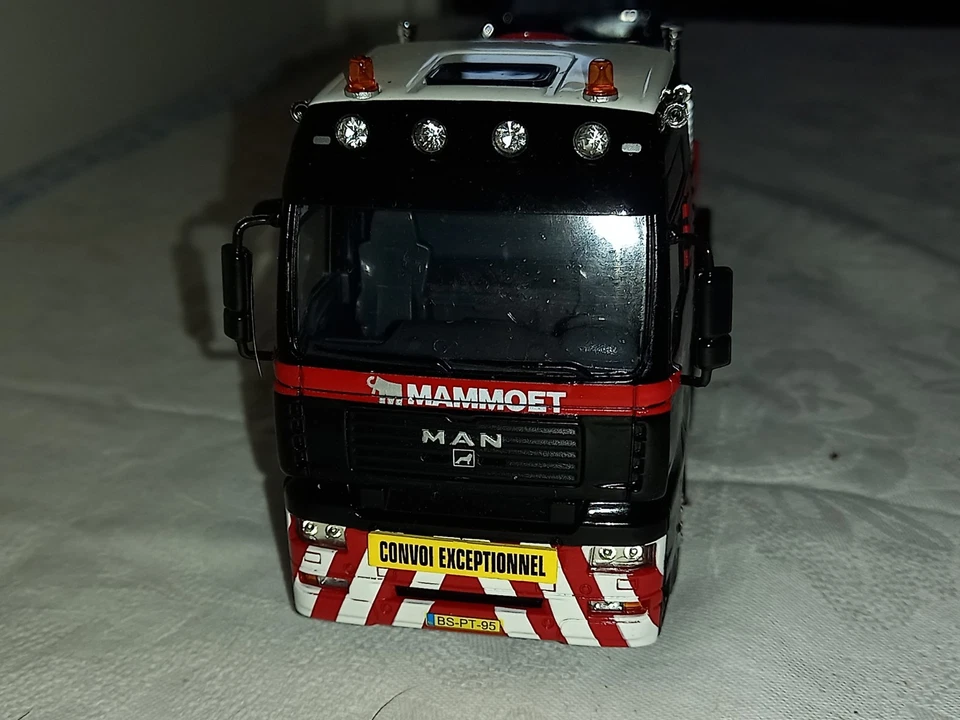 WSI MAMMOET MAN 8X4 CON REMOLQUE DE EJE 8x y remolque de carga de acero WSI TEKNO CORGI  Foto 1 de 4