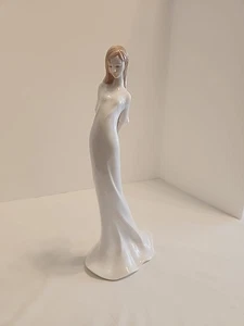 Unicorn Studio Lady Girl White Gown Fine Porcelain Figurine 12" - Picture 1 of 6