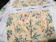 Liz Claiborne In Full Bloom Yellow Pillow Shams- Pair Standard Size- Excellent
