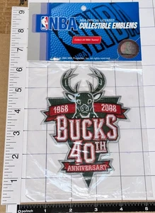 1 OFFIZIELLER MILWAUKEE BUCS 40TH ANNIVERSARY SEASON NBA BASKETBALL PATCH NEUWERTIG IN VERPACKUNG - Bild 1 von 1