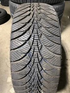 1 New 235 60 16 Goodyear Ultra Grip Ice WRT Snow Tire - Picture 1 of 4