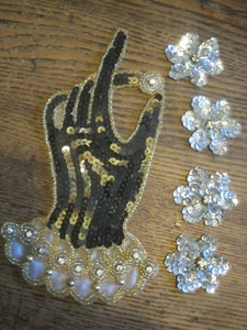 GLOVED HAND W/JEWEL&FLOWERS-Sequin&Beaded Applique/Patch Wearable Art - Picture 1 of 1