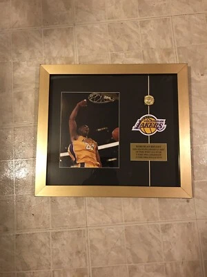 LOS ANGELES LAKERS KOBE BRYANT 15X17 CUSTOM PHOTO FRAMED WITH REPLICA RING LOGO - Image 1 of 4