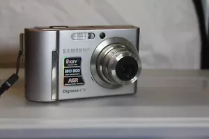 Fotocamera digitale Samsung Digimax L70 - completa di batteria originale - Foto 1 di 3