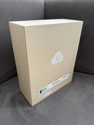 Ubiquiti Unifi Cloud Gateway Max - SSD 512 GB - 2,5 Gbit - UCG-MAX - Immagine 1 di 4
