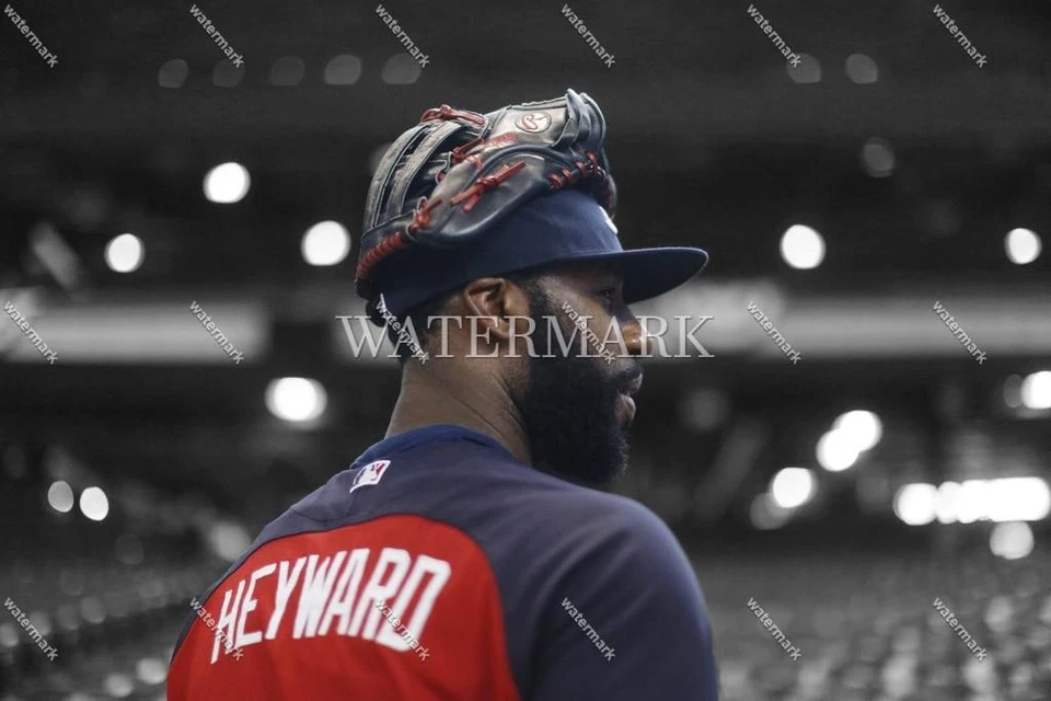 CY956 Jason Heyward Atlanta Braves 8x10 11x14 16x20 Spotlight Photo - Image 1 of 1