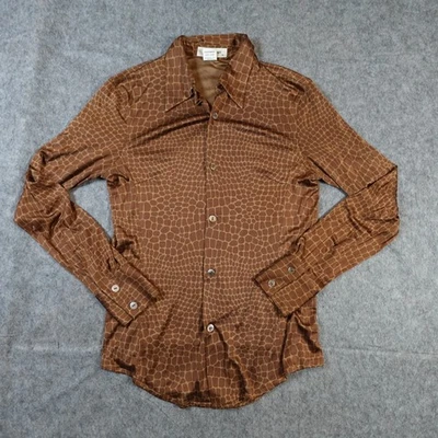 Top Equipment Mujer Mediano Seda Botón Delantero Manga Larga Marrón Guijarro de Lujo Foto 1 de 4