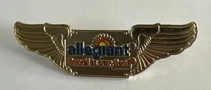 Allegiant Airlines Travel is Our Deal Flight Wings Pin Gold Tone 2.5"L. J - Bild 1 von 3