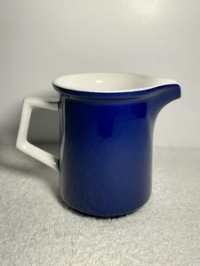 Brocca creatrice vintage Mikasa Light N blu vivace D5950 con manico made in Japan - Foto 1 di 23
