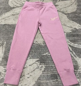 Nike Girls NSW Fleece Pants in Elemental Pink Size XS - Picture 1 of 6