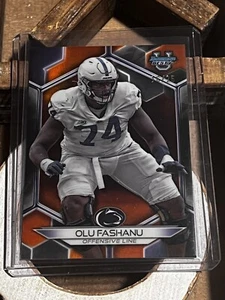 2023 BOWMANS BEST UNIVERSITY OLU FAHANU ORANGE REFRACTOR ROOKIE PENN ST #D 18/25 - Picture 1 of 3
