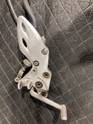 Pedal de freno trasero derecho Suzuki Hayabusa 2008-2020 GSXR1300R MASTER Foto 1 de 4