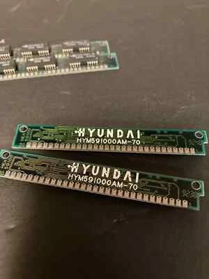 lot of 4 Vintage Hyundai HYM591000AM-70 1MB 30Pin Memory 30-pin SIMM Total of 4  - Image 1 of 4