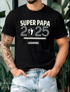 Herren T-Shirt – „Super Papa 2025 Loading…“ – Lustiges Shirt für werdende Väter - Bild 1 von 8
