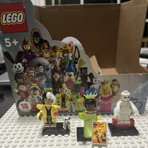 Lote de 3 minifiguras LEGO de Disney serie 100. Princesa Baymax Hero Tiana Cruella - Imagen 1 de 10