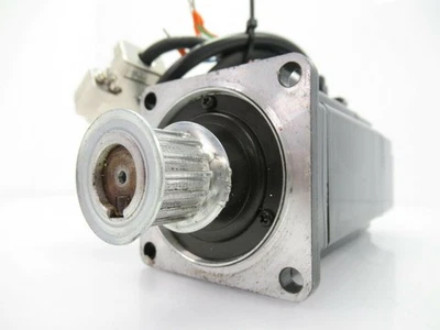 Yaskawa Electric SGME-04VF14 / SGME04VF14 -  SGME - image 1 of 4