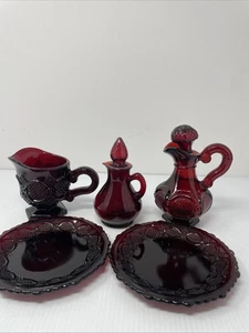 Lote De Colección Avon 1876 Colección Cape Cod Rojo Rubí Arándano Vidrio - Imagen 1 de 8