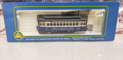 HO SCALE AHM UNITED TRANSIT LINES #50 BIRNEY TROLLEY NICE!! 🔥🔥🔥🔥🔥🔥 - image 1 of 4