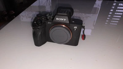 Sony Alpha 7 IV - 33MP Spiegellose Systemkamera BODY Schwarz - Bild 1 von 3