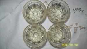 DDR Schnapsglässer 4 Stück Pressglas - Bild 1 von 3