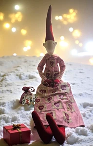 Maileg Danish Girl Pixie Elf Hanging Advent Calendar 58" w/Pocket Tags ~ EUC - Picture 1 of 15