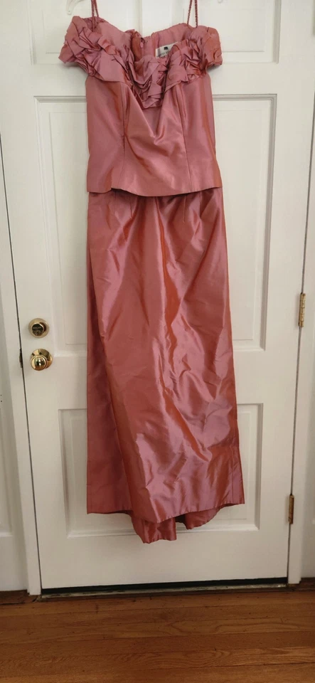 Vestido madre novia de diseñador de seda talla 12 Foto 1 de 4