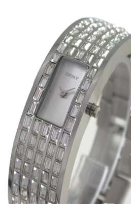 NUEVO RELOJ BRAZALETE DKNY TONO PLATA, PAVÉ CRISTAL, ACERO INOXIDABLE, NY8297 Foto 1 de 3