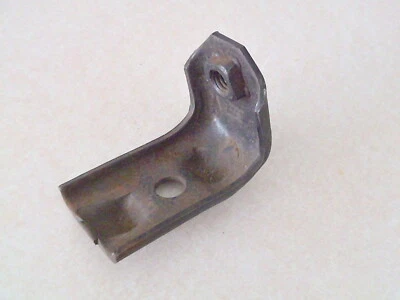 Chevrolet Chevelle GMC Sprint 1973 parachoques delantero amortiguador soporte 325292 nuevo en stock Foto 1 de 3