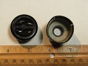 Amphenol 15A 125V 2-Prong Round Female Plug with separate hood - Picture 1 of 4