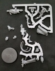 40K Sisters Battle Squad HEAVY FLAMER Sister MODEL C Warhammer Adepta Sororitas - Picture 1 of 1