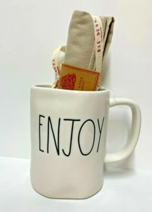 Juego de tazas y toallas de té Rae Dunn ~ por magenta ~ "DISFRUTA" ~ Taza de café/té ~ NUEVO - Imagen 1 de 5