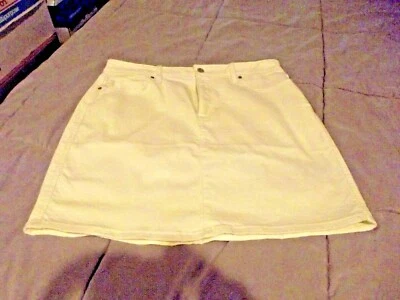 Saia jeans branca cintura média Sonoma Goods for Life tamanho 16R - Imagem 1 de 2