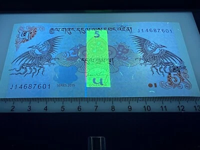 Billete sin circular de 5 Ngultrum de Bután moneda mundial Foto 1 de 4