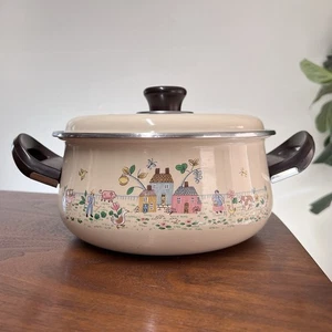 International Heartland 4 Quart Metal Casserole Stockpot w Lid Farmhouse Cottage - Picture 1 of 11