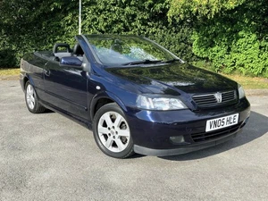 2005 Vauxhall Astra Coupe Convertible 2.2 Petrol AUTO - Picture 1 of 24