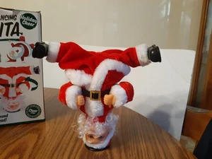 2020 Breakdancing Santa Battery Operated Toy Christmas plays Jingle Bells - Picture 1 of 7