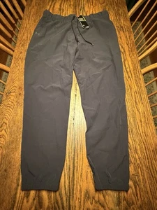 NWT Under Armour Storm Fusion Pant Womens Sz L Black Loose Fit Jogger 1325806 - Picture 1 of 12